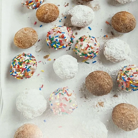 American Girl Breakfast & Brunch Fabulous Recipes to Start Your Day NWOT - Picture 5 of 10